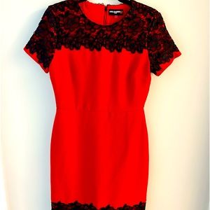 KARL LAGERFELD PARIS Size 6 Crepe Sheath Red Dress Lined Short Sleeves.